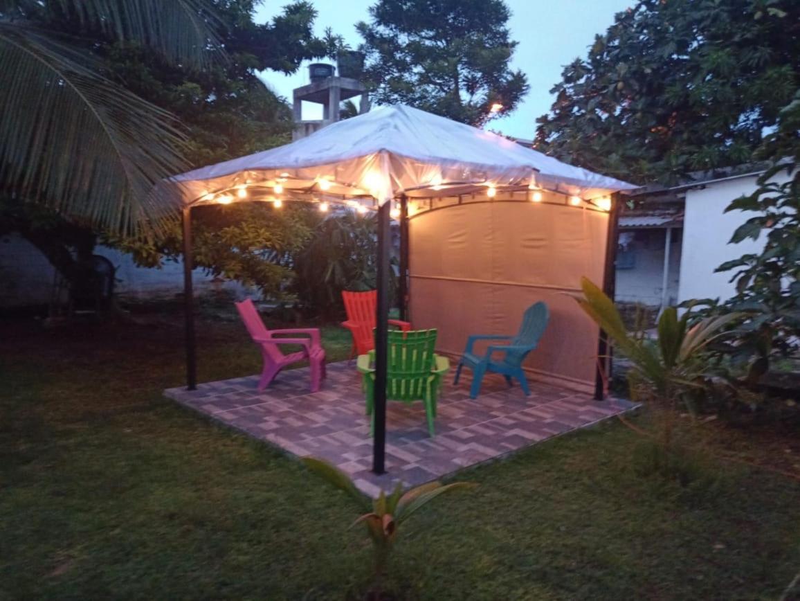 Hostal Palo Alto San Andrés Exterior photo